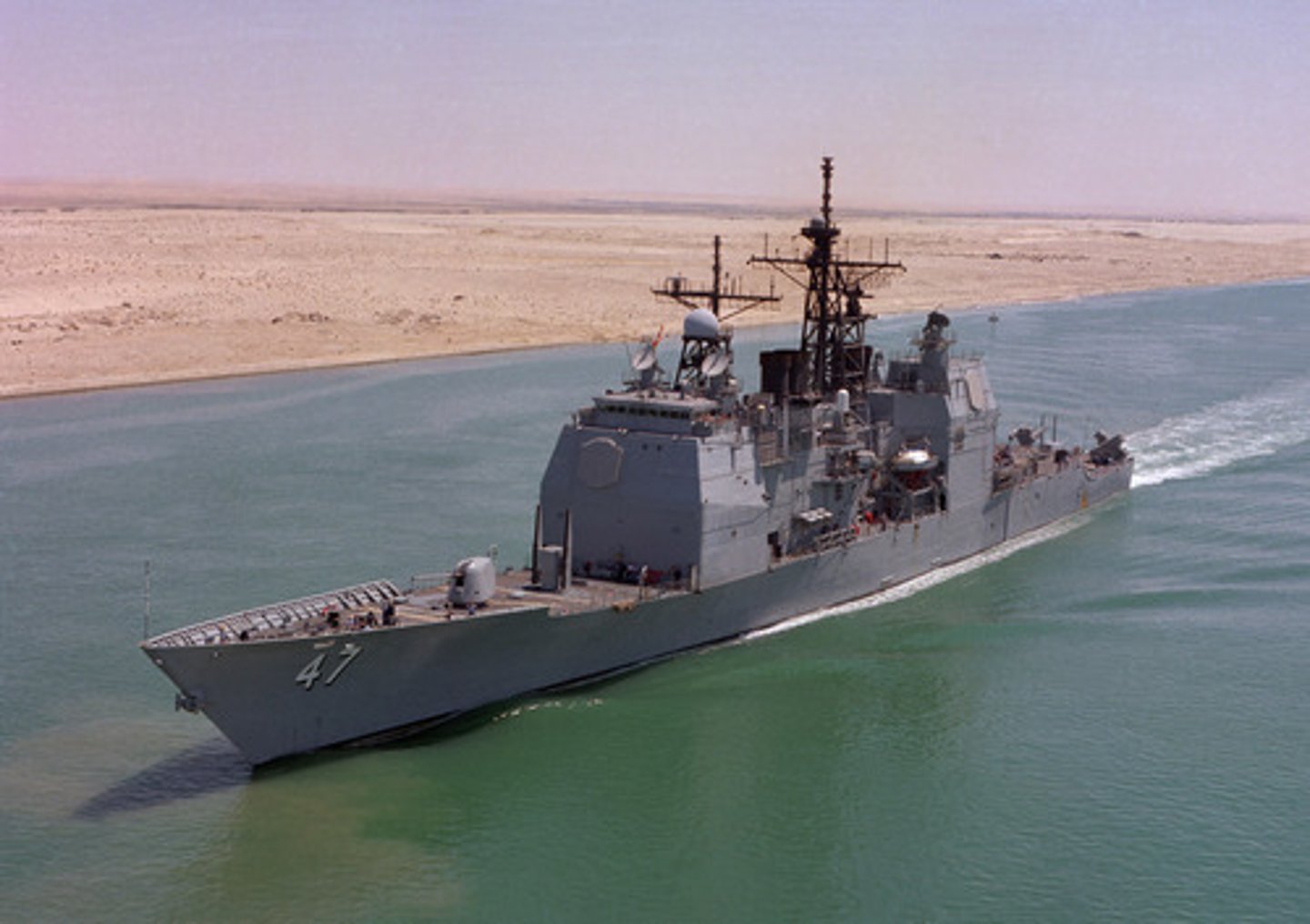 <p>Cruisers(navy's primary surface warfare platform)</p>