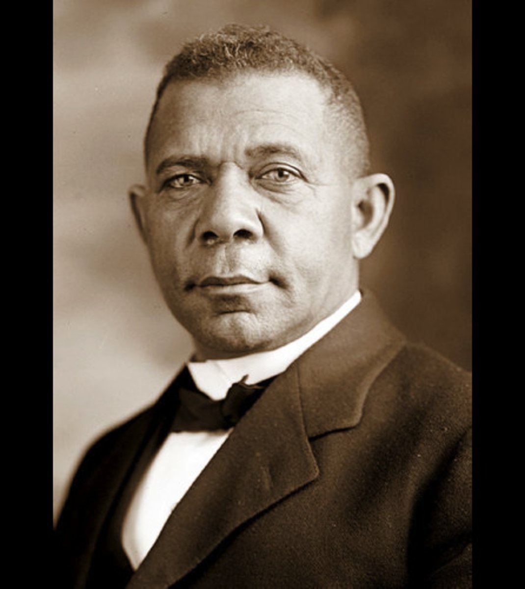 <p>Prominent black American, born into slavery, who believed that racism would end once blacks acquired useful labor skills and proved their economic value to society, was head of the Tuskegee Institute in 1881. His book "Up from Slavery."</p>