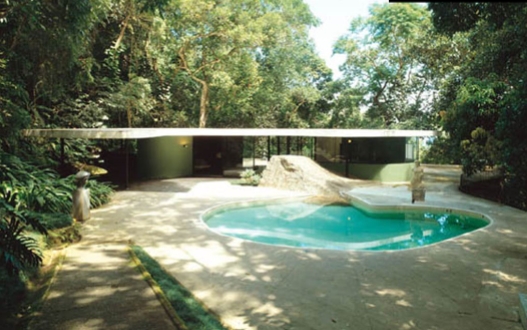 <p><span>Casa Das Canoas</span><span style="color: windowtext">&nbsp;</span></p>