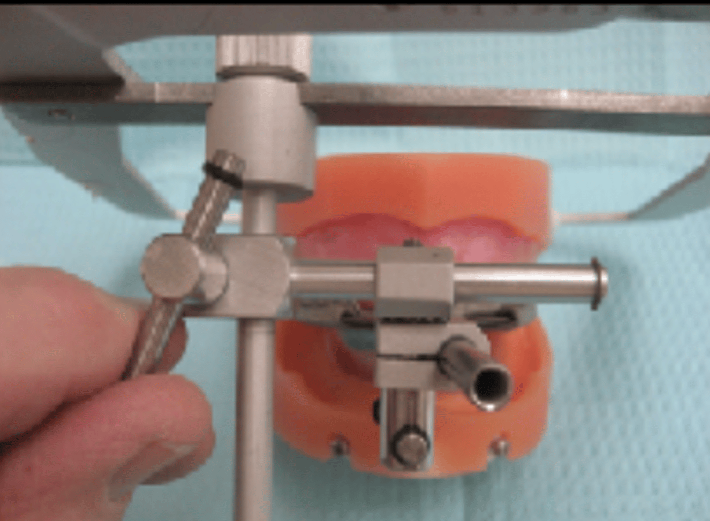 <p>Why are the "T" screws tightened multiple times?</p>