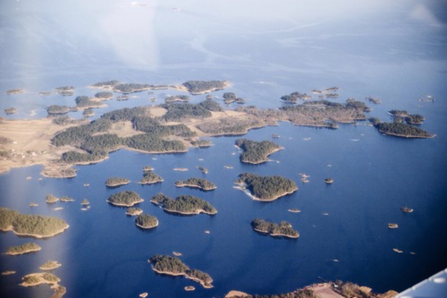 <p>a group of islands</p>