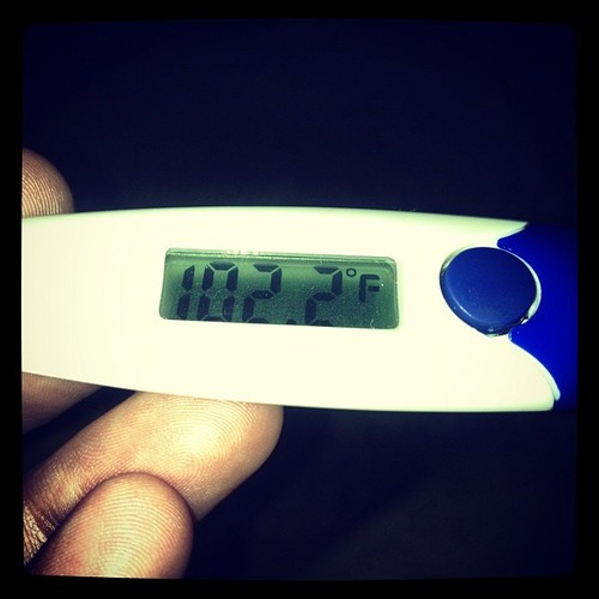 <p>to have a fever</p>