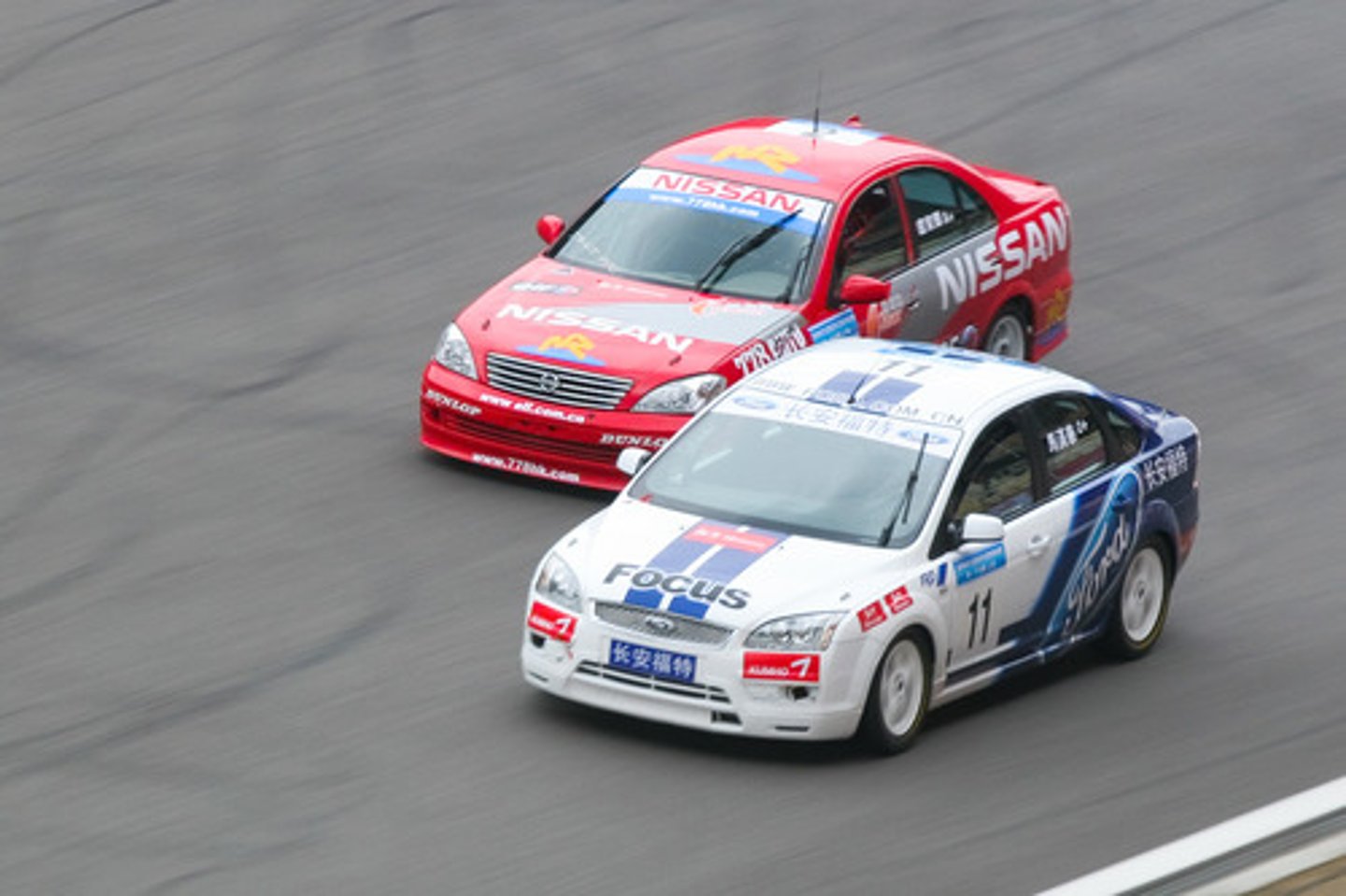 <p>to go over; to pass</p>