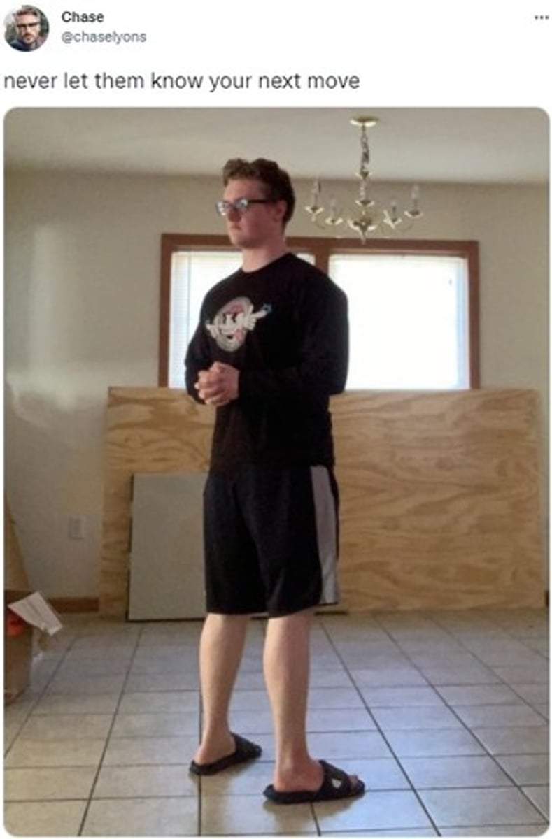 <p>thất thường, không dự đoán được</p>