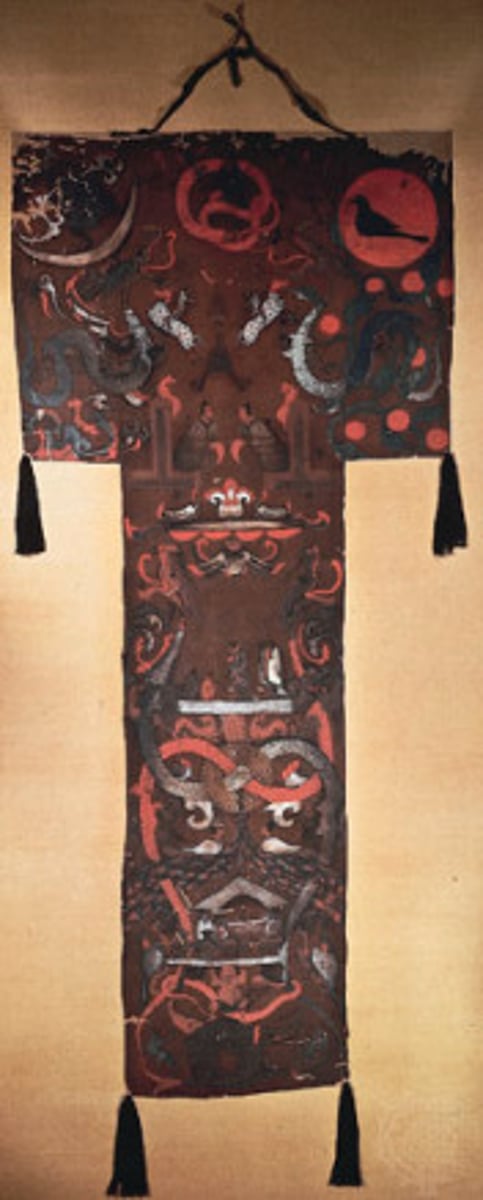<p>Date: c. 180 BCE Creator: Unknown (Han dynasty) Location: Mawangdui Medium: Painted silk Key Facts: T-shaped banner; depicts heaven, earth, and underworld; guides soul of Xin Zhui</p>