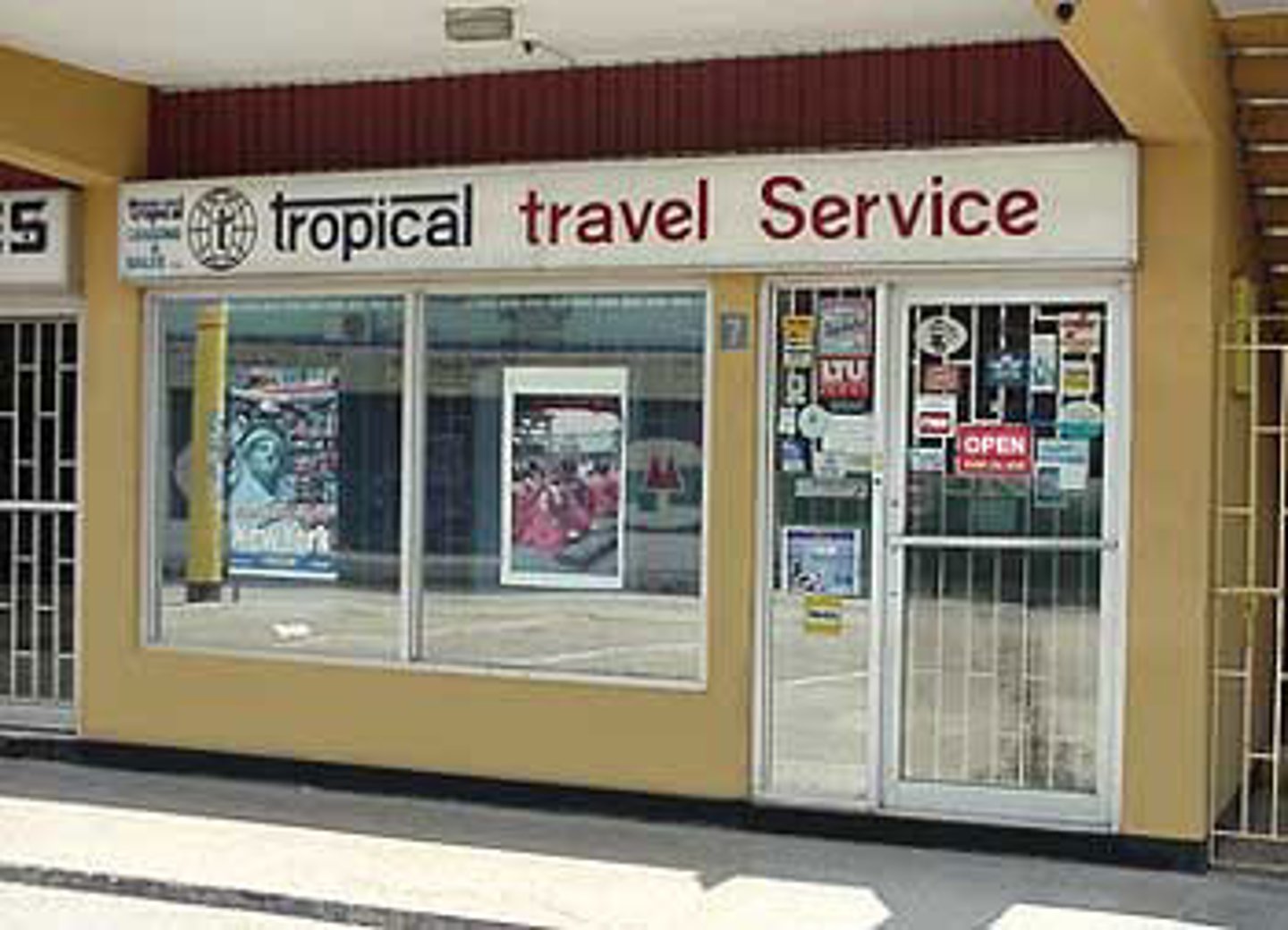 <p>travel agency</p>