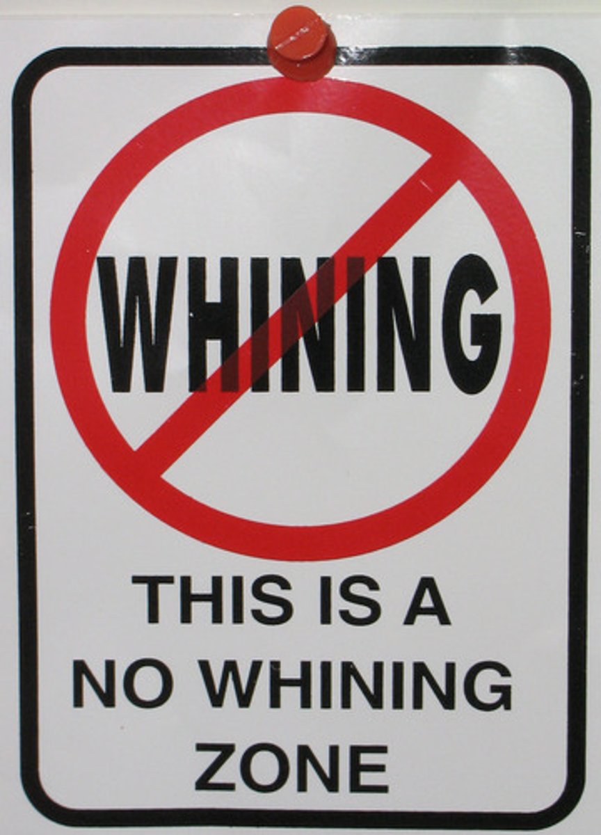 <p>/waɪn/: to complain in an annoying way : phàn nàn, rên rỉ </p><p>Eg 1: Stop whining and get on with your work! (Ngừng than phiền và tiếp tục làm việc đi!) </p><p>Eg 2: She whined about the long wait. (Cô ấy phàn nàn về việc phải chờ đợi lâu.)</p>