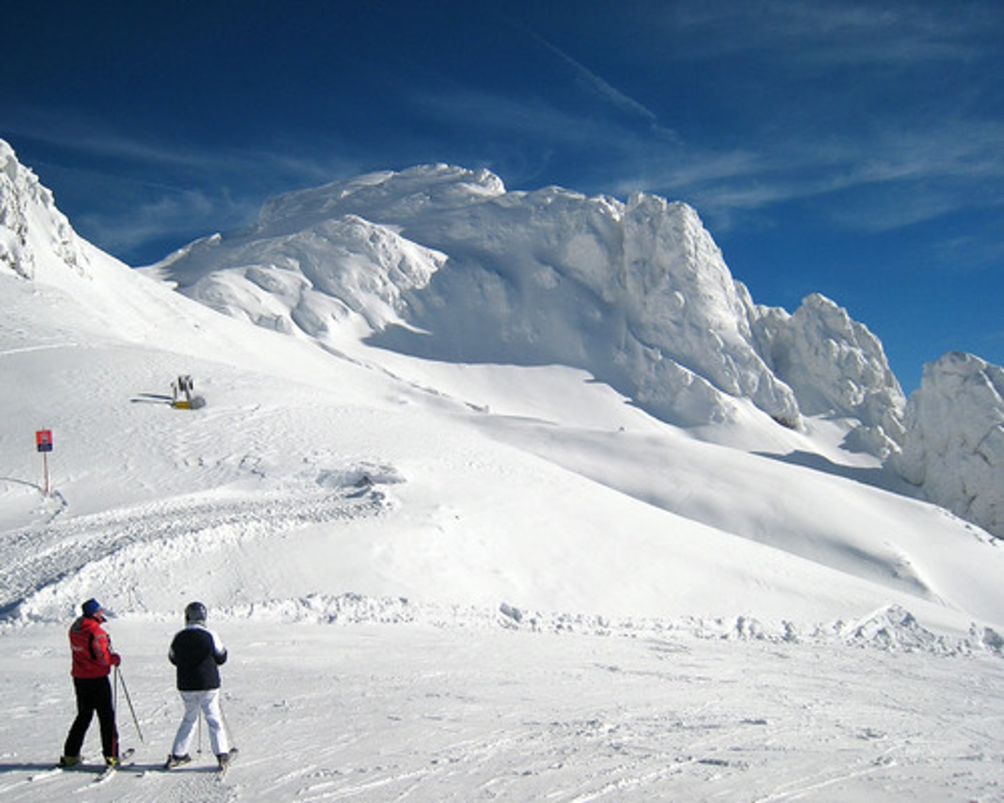 <p>There is snow.</p>