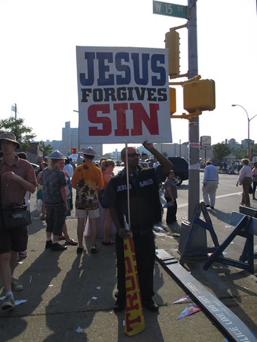 <p>to overlook, pardon, or disregard</p>