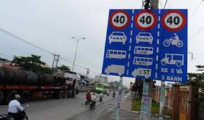 n. tốc độ tối đa, giới hạn tốc độ
I wonder what UK \_______ is.
