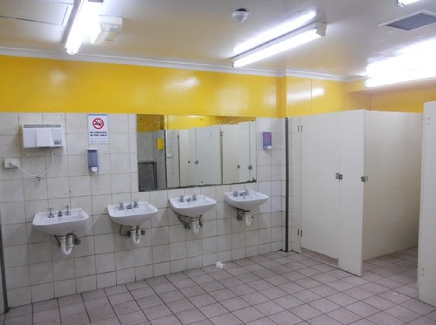 <p>some toilets</p>