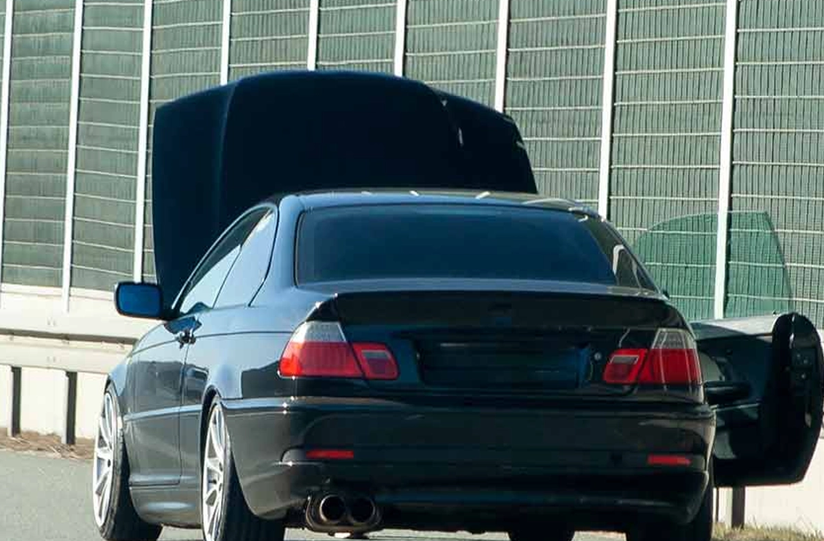 <p>Responsible Driving: If Your Car Breaks Down On A Highway, You Should… </p>