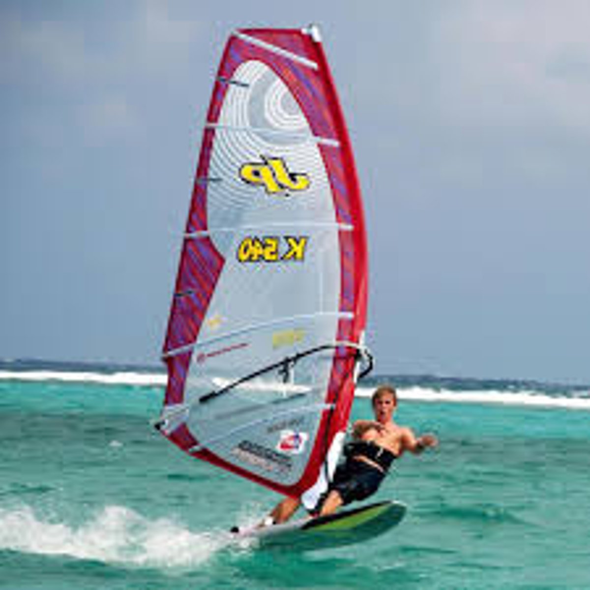 <p>hacer windsurf</p>