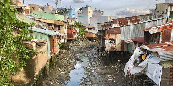 <p>Poverty</p><p><span><span>Poverty is a serious problem in the world.</span></span></p>