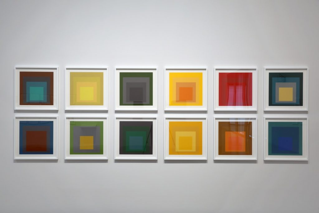 <ul><li><p>Homage to the Square</p></li></ul><p></p>