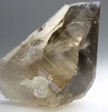 <p>quartz varieties- smoky quartz silicates </p>