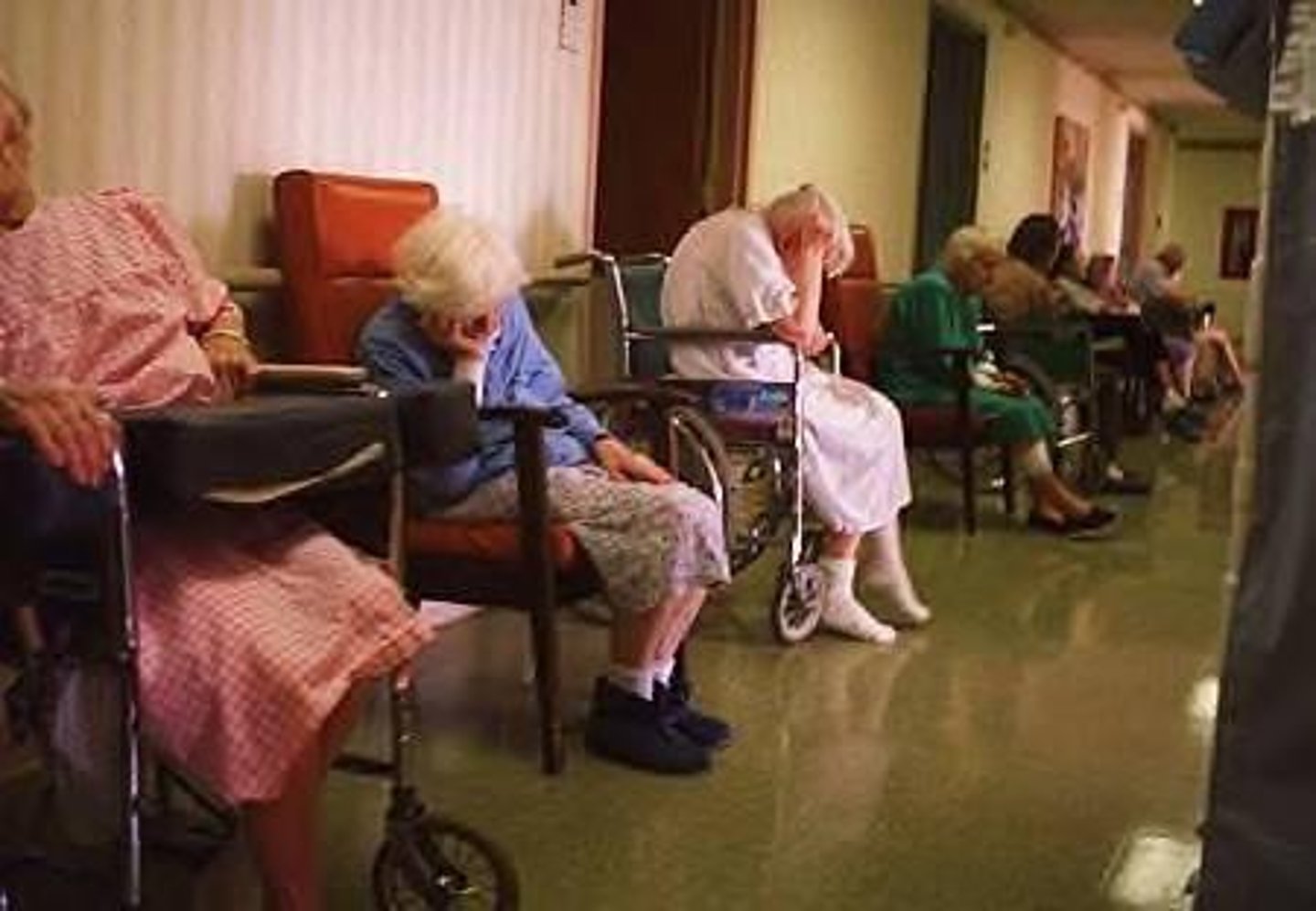 <p>home for the elderly</p>