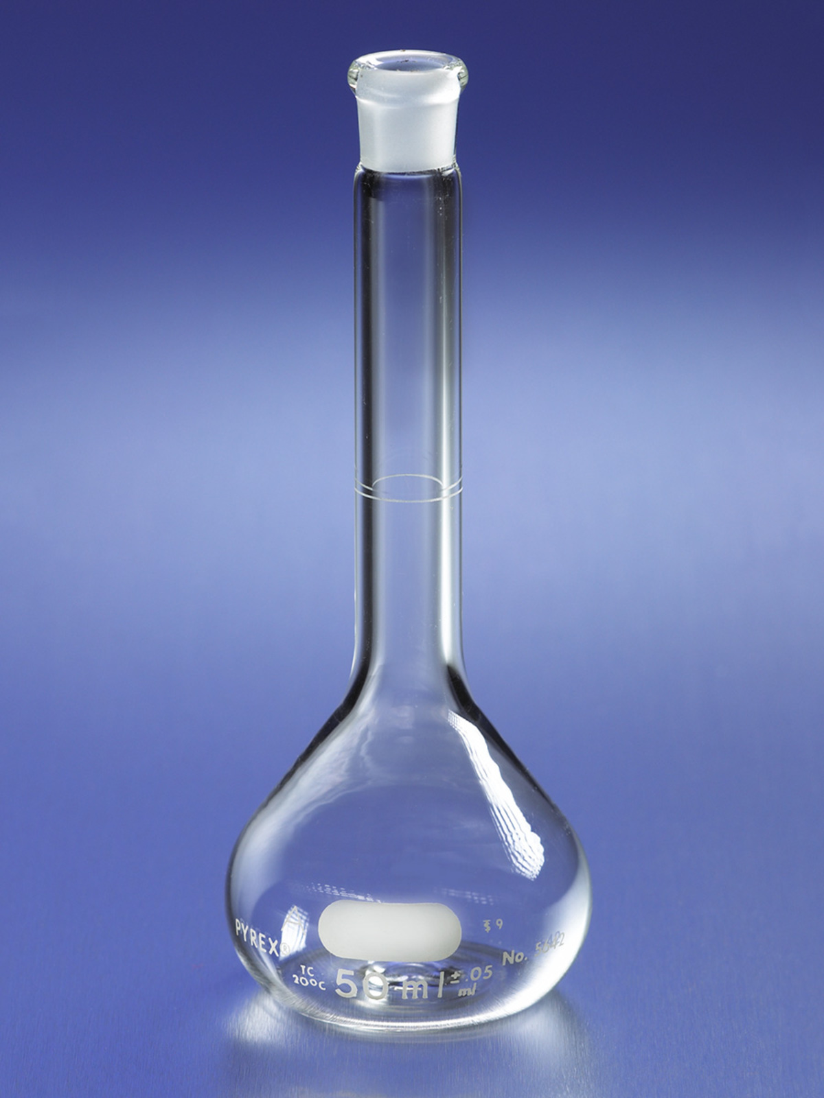 <p>Used to prepare solutions of precise volumes.</p>