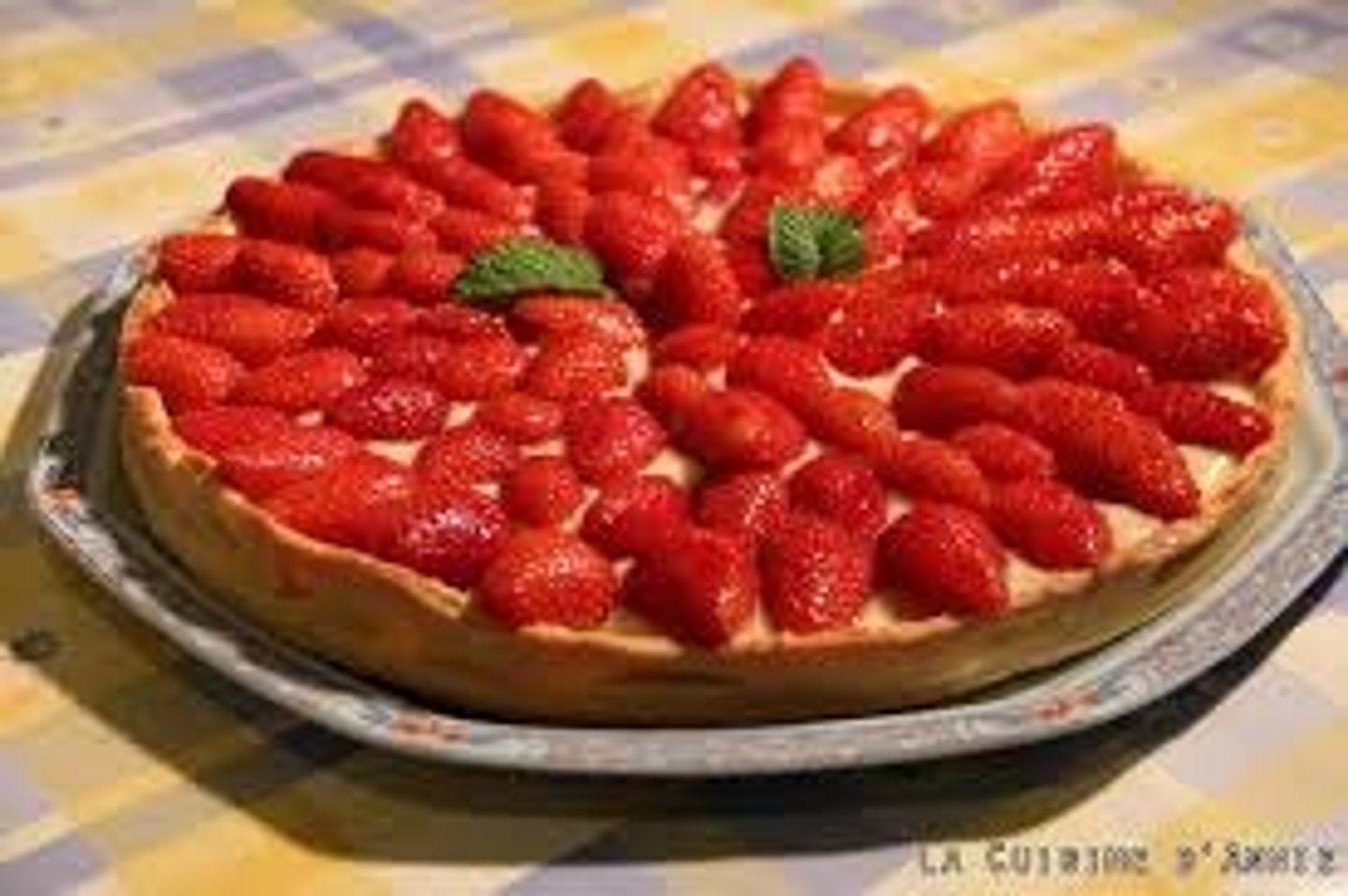 <p>strawberry pie</p>