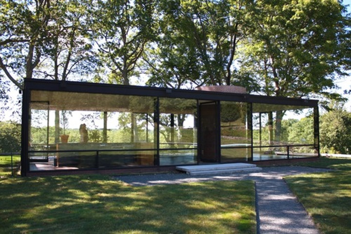 <p>Philip Johnson</p><p>(Post Modernism)</p>