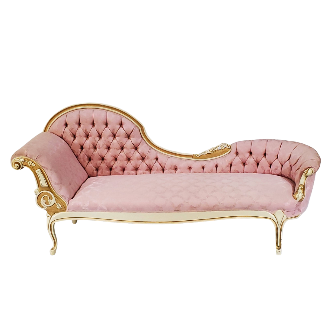 <p>Fainting Sofa</p>