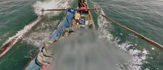 <p>boat trekkers</p>