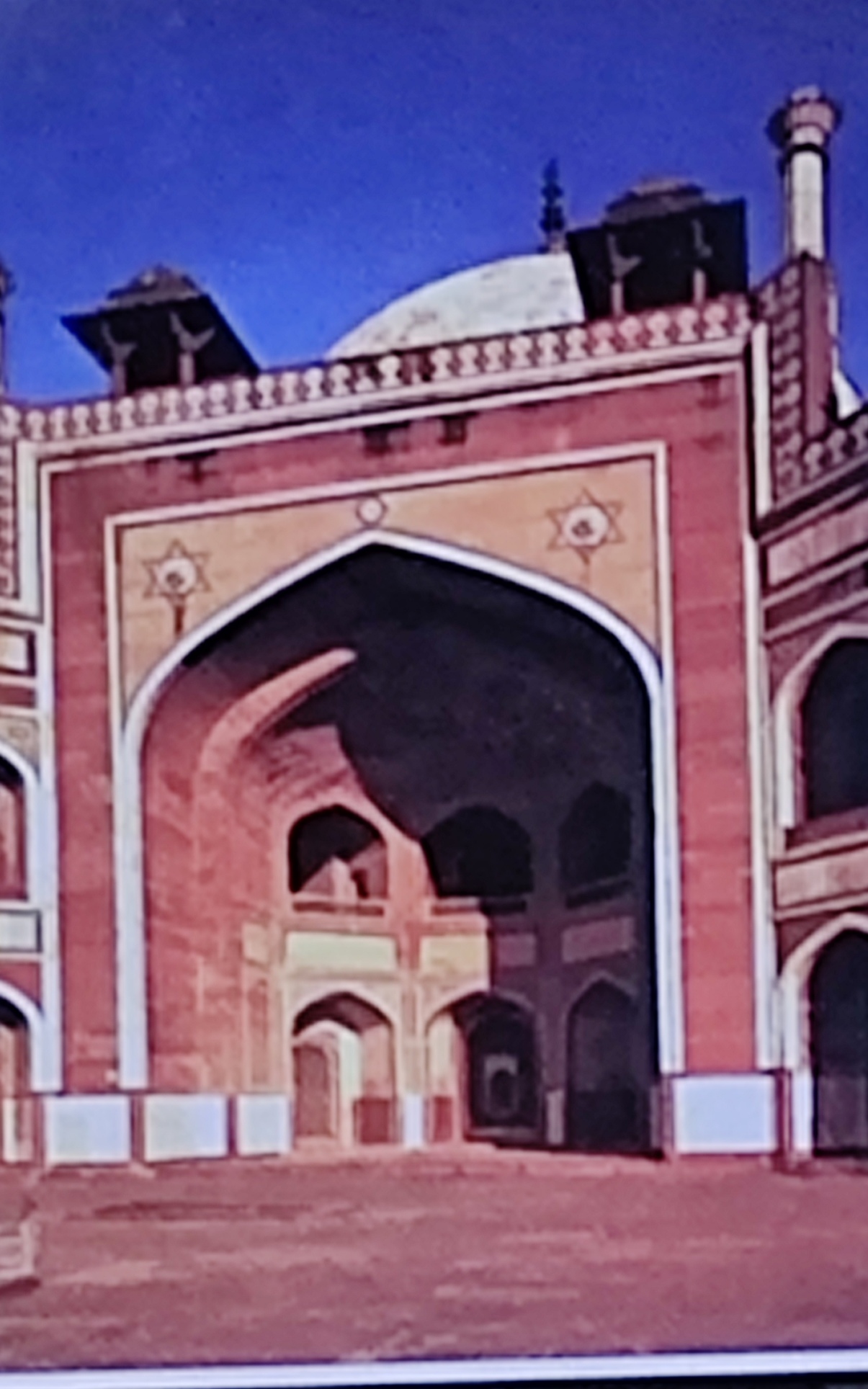 <p>Tomb of Humayun, Delhi</p>