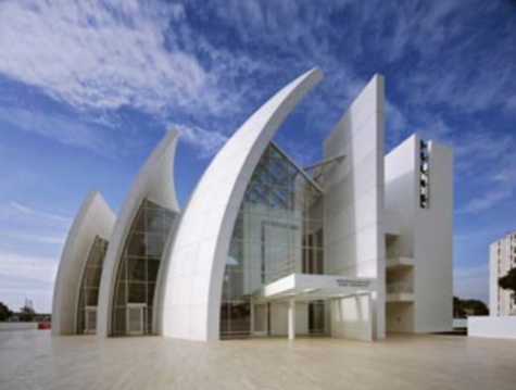 <p>Who is the architect of the building shown in image?</p>