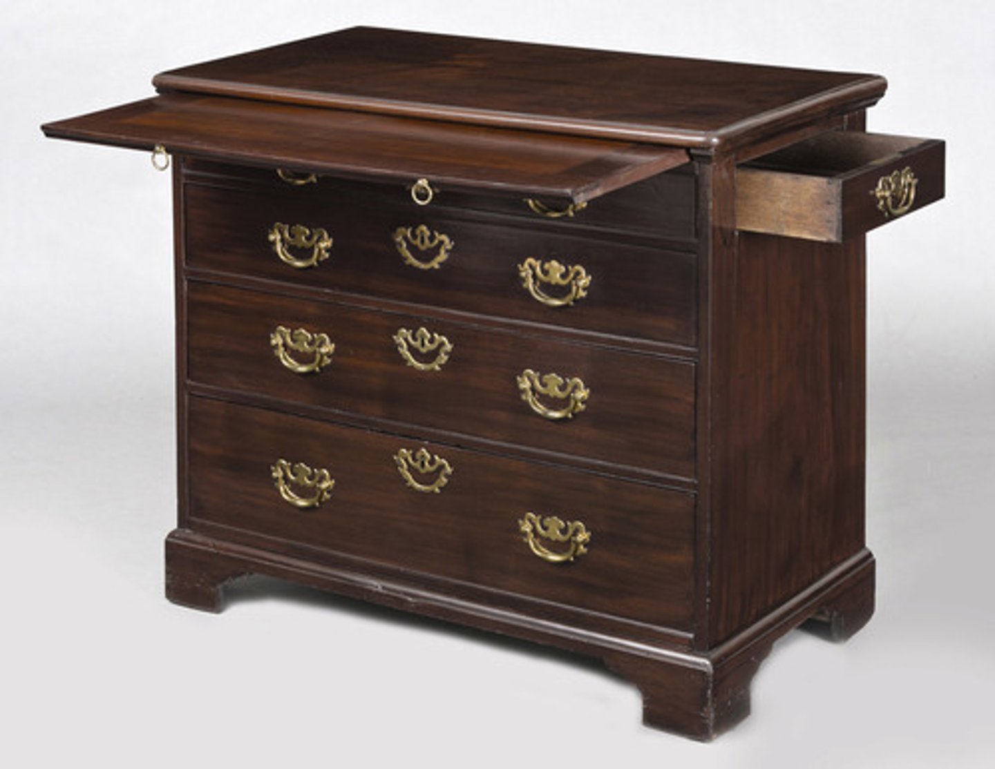 <p>A small low chest originating in the 1700's.</p>