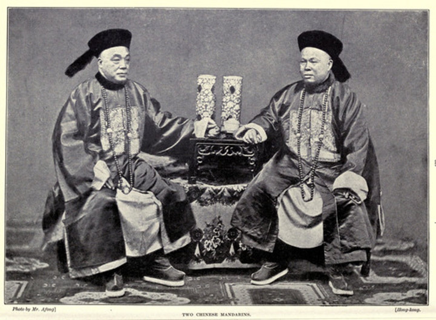 <p>2nd largest language family. Includes Madarin, Thai, Cantonese and Burmese</p>