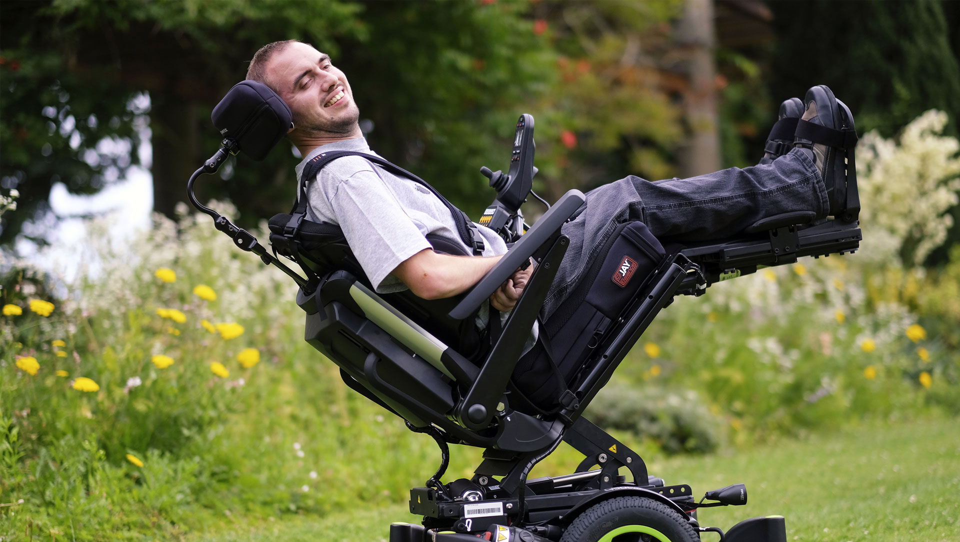 <p>-Entire seat and seat back tilt, maintaining 90 degree seated position</p><p>-Helps provide pressure relief, regulate BP, improve respiration, and mimics abnormal tone’s impact (like severe extensor spasms that can throw a person out of the chair)</p><p><span data-name="high_voltage" data-type="emoji">⚡</span>️Space Mountain (seat reclines like a rollercoaster)</p>