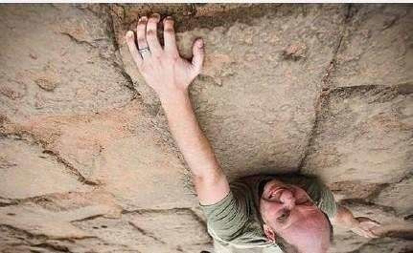 <p>khó/không thể tiếp cận</p>