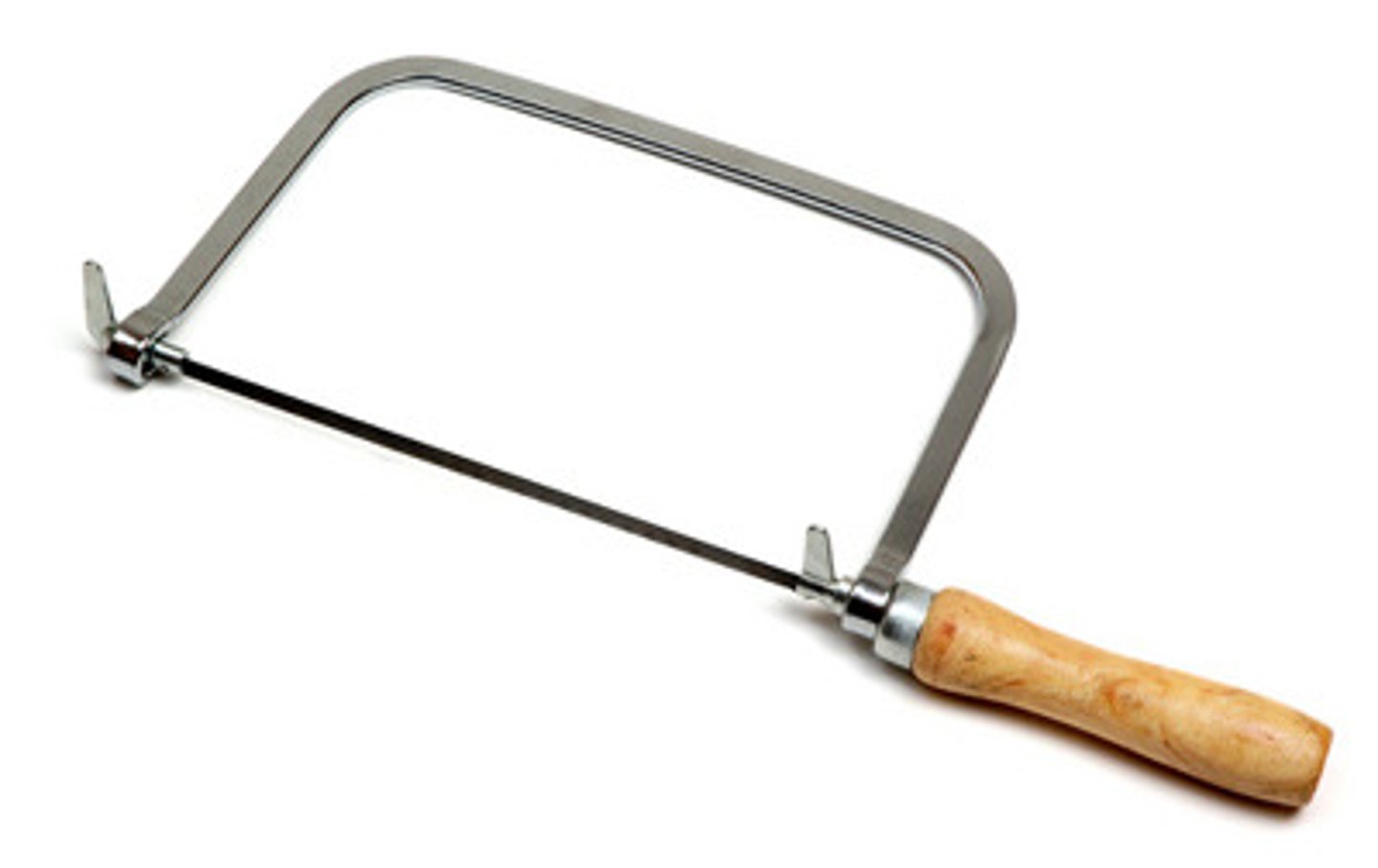<p>Type of handsaw that's used to cut curved lines or shapes in wood</p>