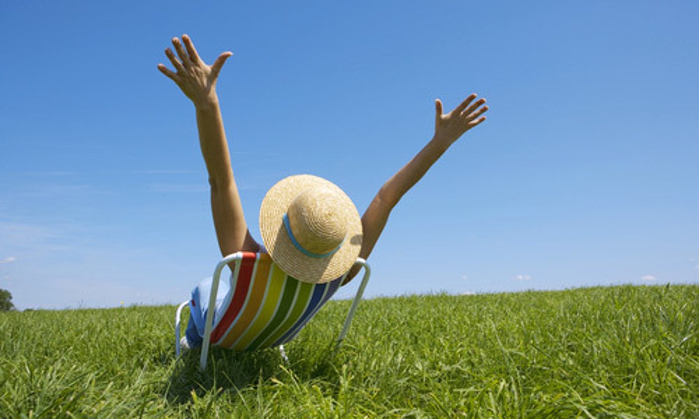 <p>To take advantage (of/to), to enjoy</p>