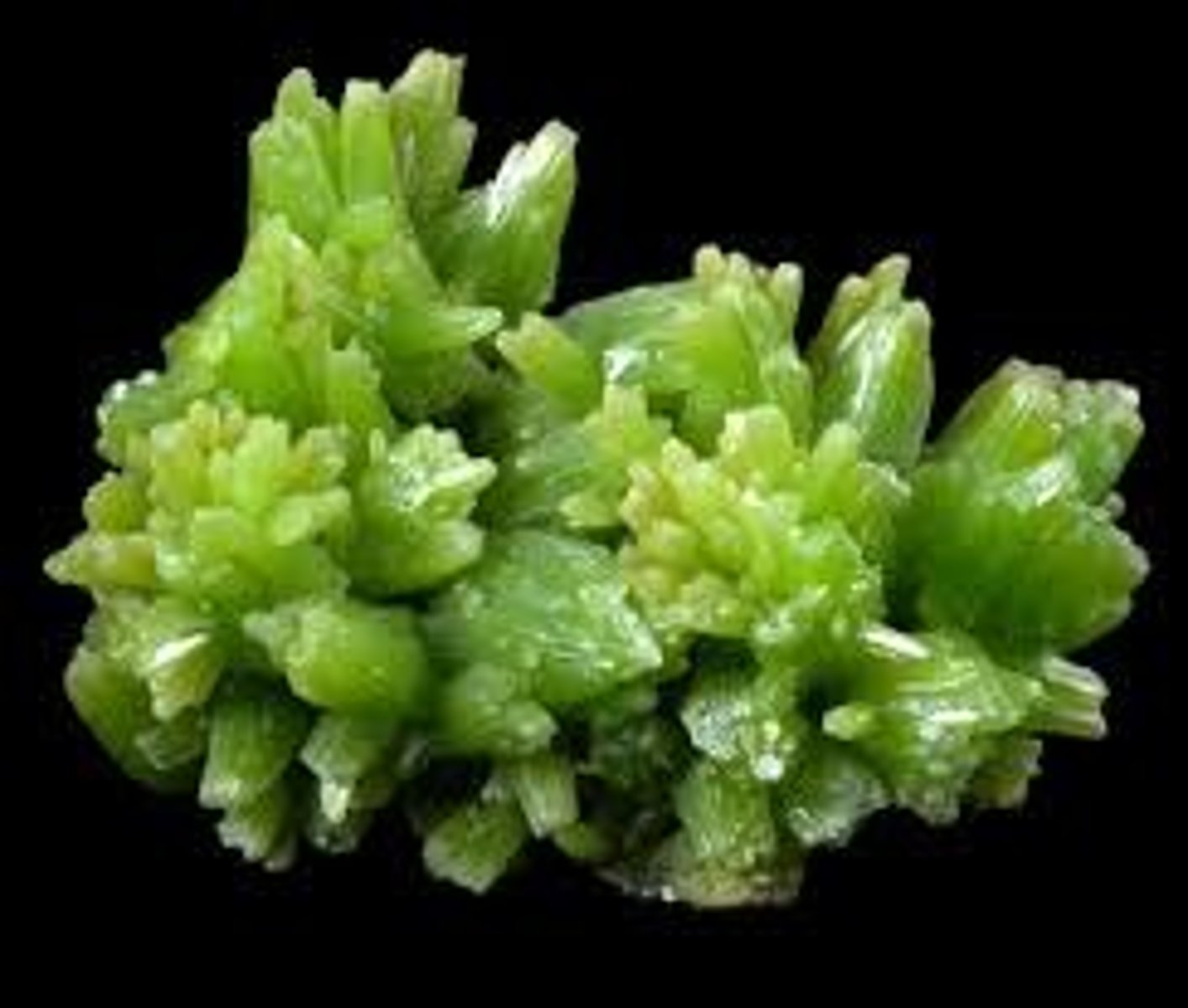 <p>Phosphate family mineral</p>