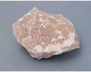 color is pink, white streak, nonmetallic