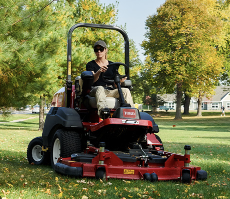 <p>Mows shorter grass</p>