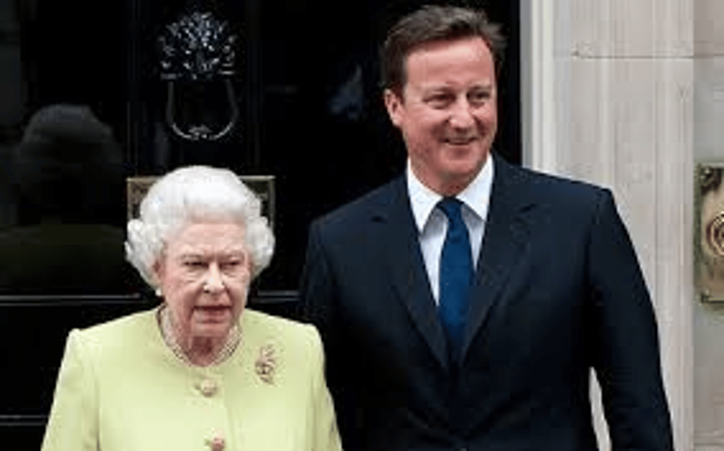 <p>A king or queen shares power with other parts of a government</p>
