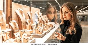 <p>jewelry store </p>