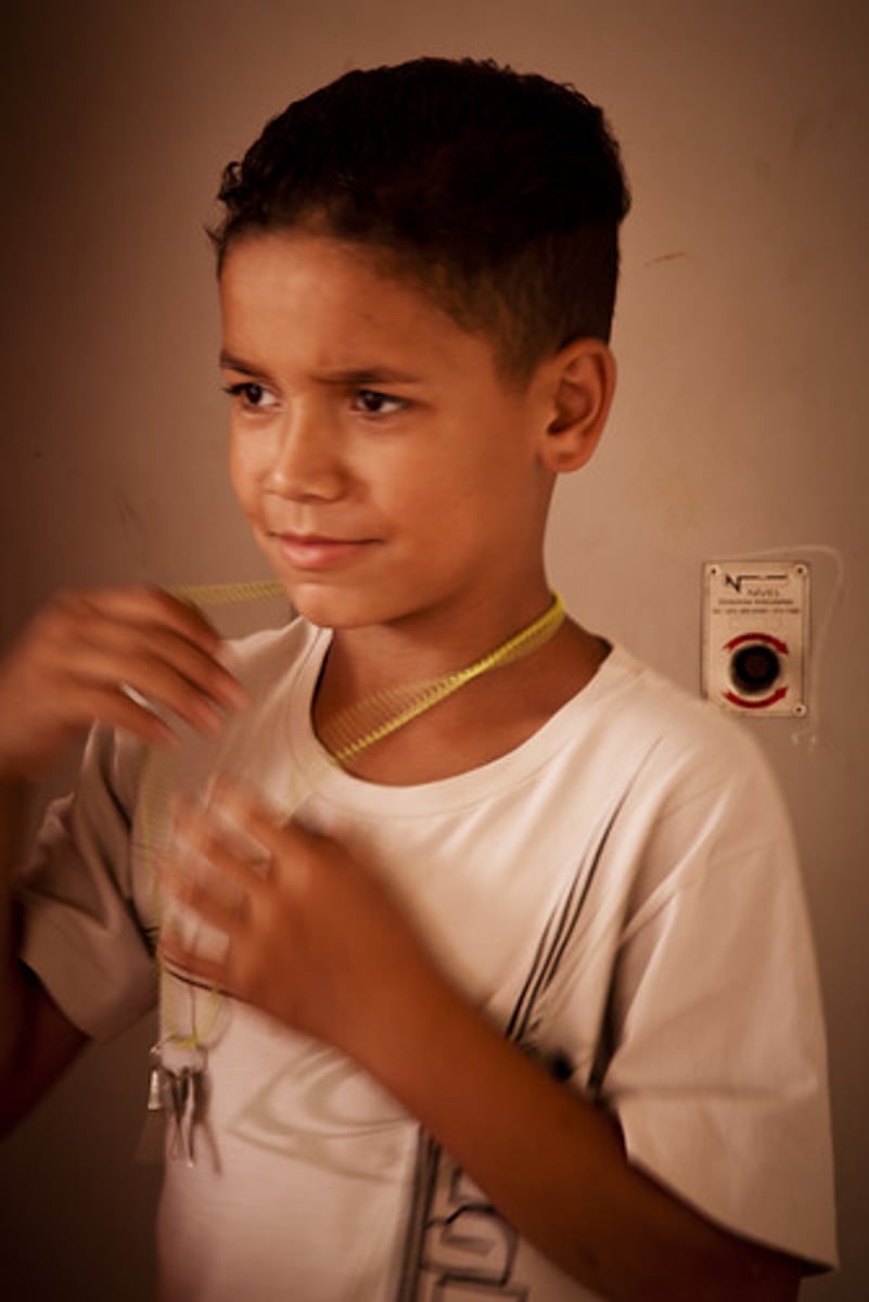 <p>young</p>