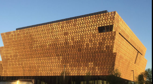 name the building architect and style 