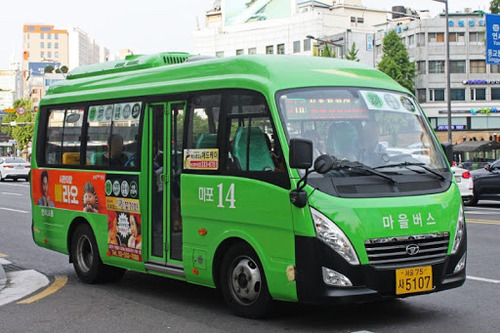 <p>town shuttle bus</p>