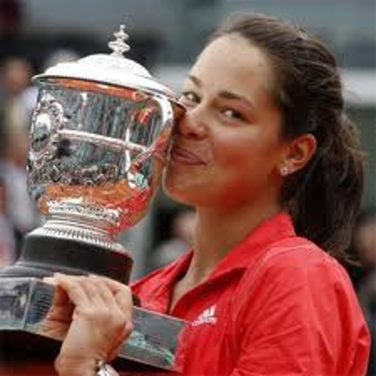 <p>champion</p>