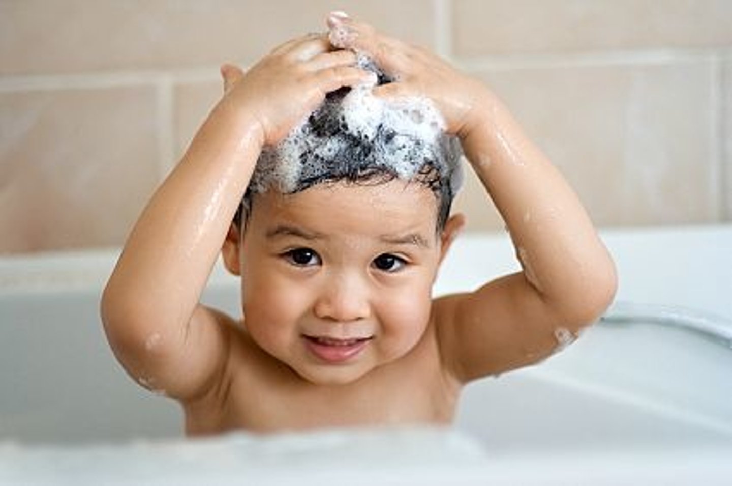 <p>to wash (oneself)</p>