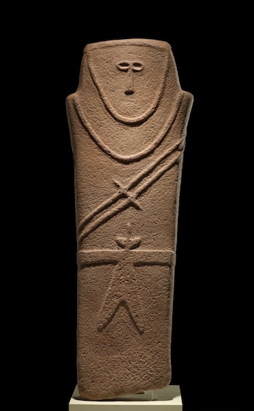 <p>Anthropomorphic Stele. Arabian Peninsula. 4th millennium BCE. Sandstone </p>