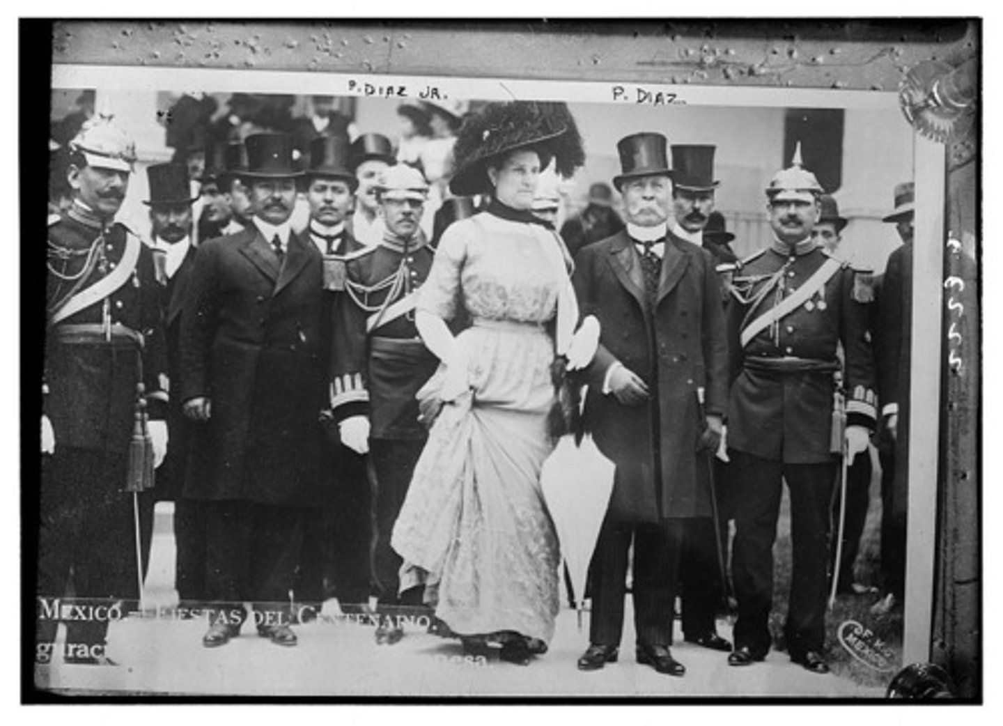 <p>ruled mexico for 35 years, welcomed foreign investors which benefited wealthy landowners, resigned in 1911 due to pressure from liberal reformer Madero</p>