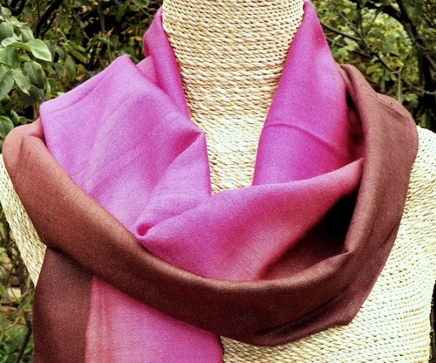 <p>scarf</p>