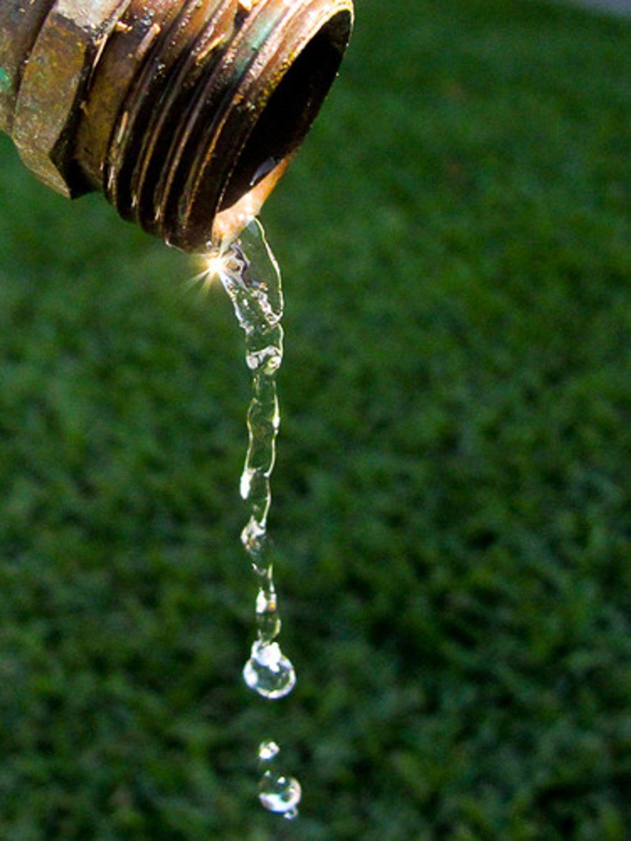 <p>chảy nhỏ giọt</p>