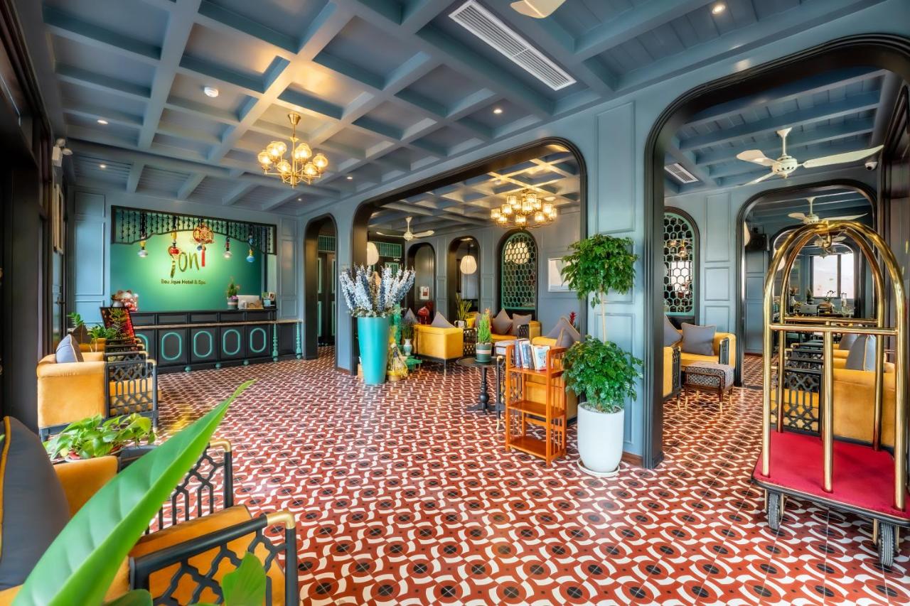 What are EarthCheck’s primary client types?