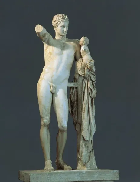 <p>greek sculpture </p>